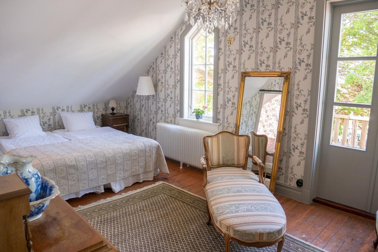 Отель Warfsholm Klintehamn Экстерьер фото